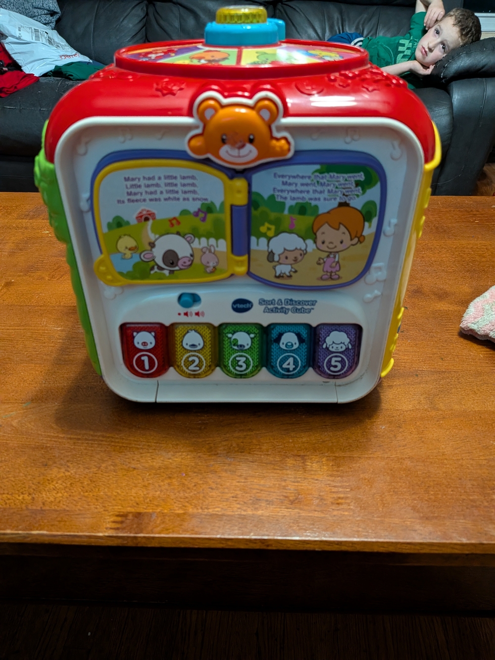 Vtech Sort And Discover Colorful Sing & Discover Activity Cube - Red/White